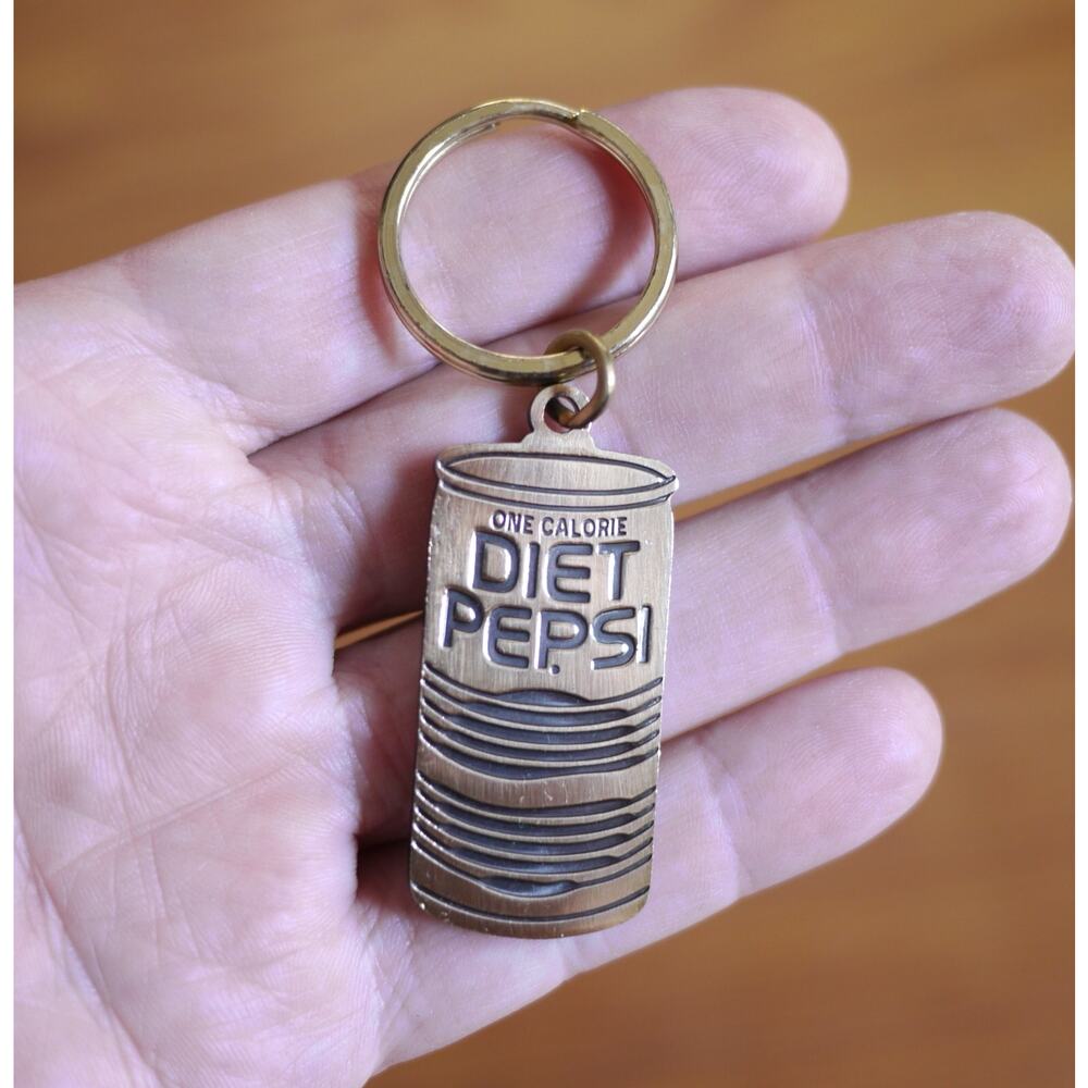 NEW Vintage 1990s Diet Pepsi “One Calorie” Cola Can Brass Key Chain Ring